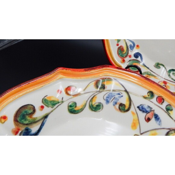 Sur La Table Mara Pattern Dinner Plates 11 Inch Made in Italy Set of 2 - Picture 4 of 12